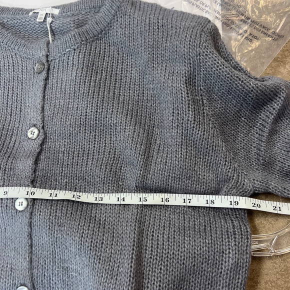 NIA AEIANA BUTTON FRONT CARDIGAN GREY NEW SIZE SMALL/MEDIUM - Picture 9 of 10